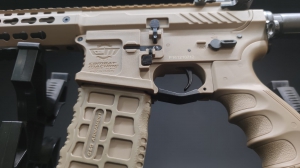 Foto USATO FUCILE ELETTRICO G&G CM16 SRS DESERT