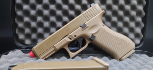 Foto PISTOLA SOFTAIR USATA GLOCK  G19 GEN 5 UMAREX