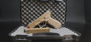 Foto PISTOLA SOFTAIR USATA GLOCK  G19 GEN 5 UMAREX