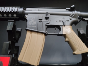 Foto USATO FUCILE ELETTRICO COLT M4 CQB