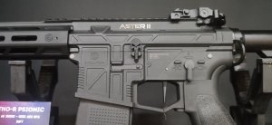 Foto EVOLUTION CUSTOM V1 QUANTUM BLACK CON ASTER II BLUETOOTH